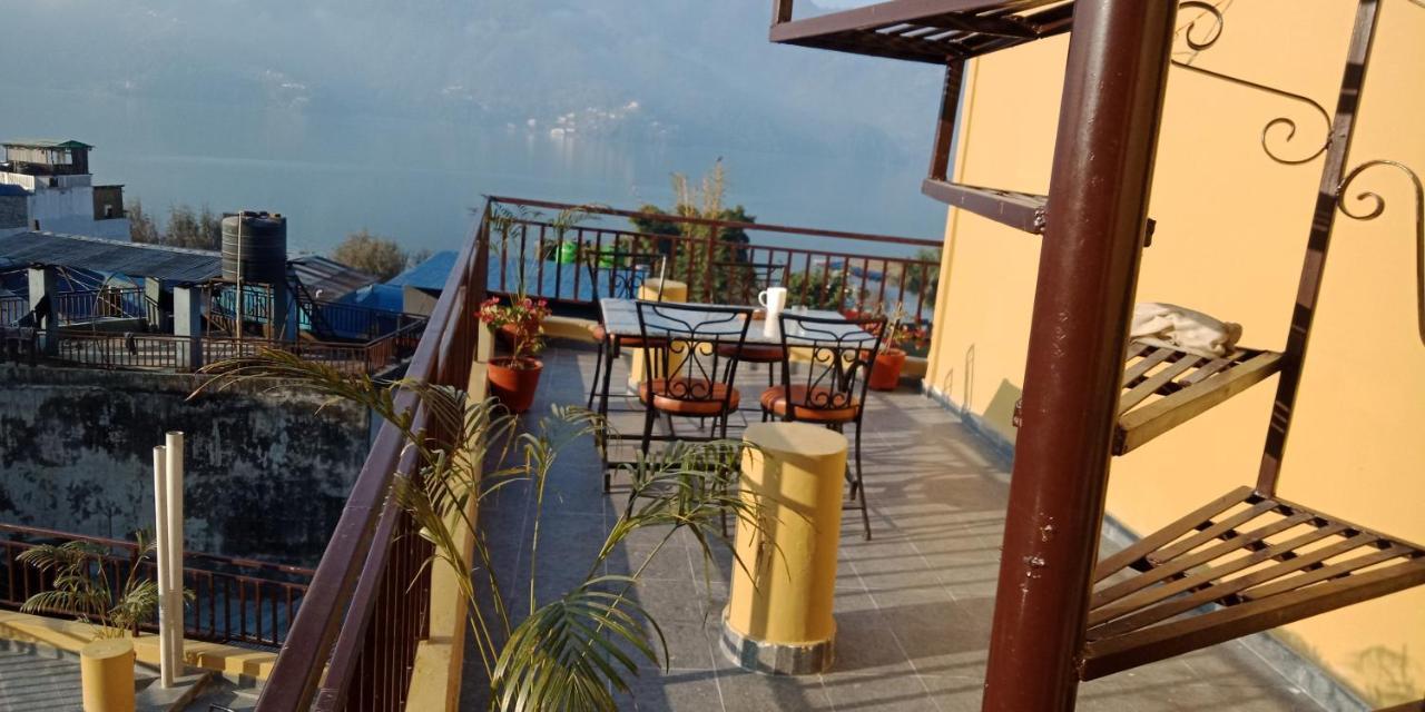 Hotel Fewa Dream Pokhara Exterior photo